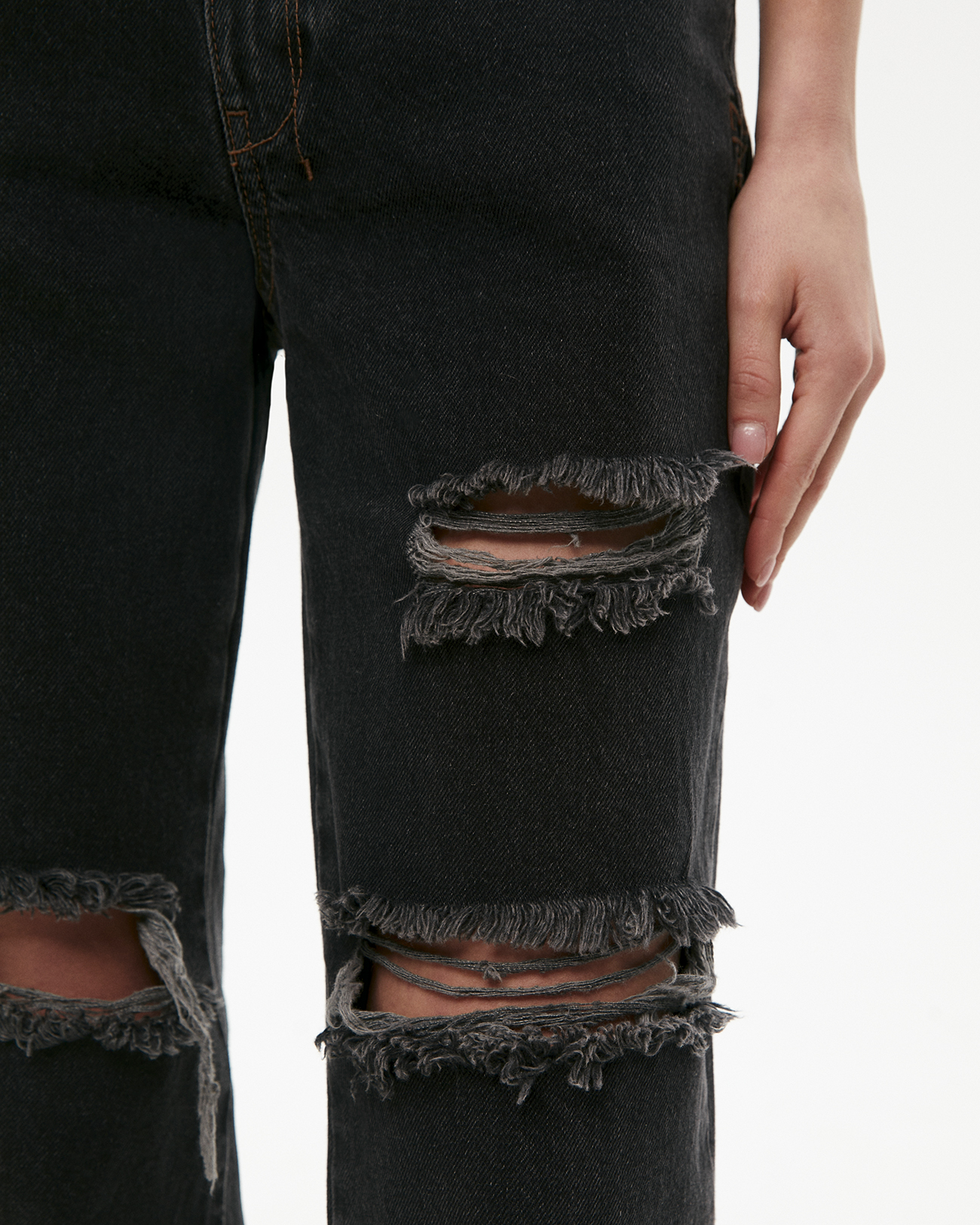 Джинсы Straight Fit ST103 с разрывами