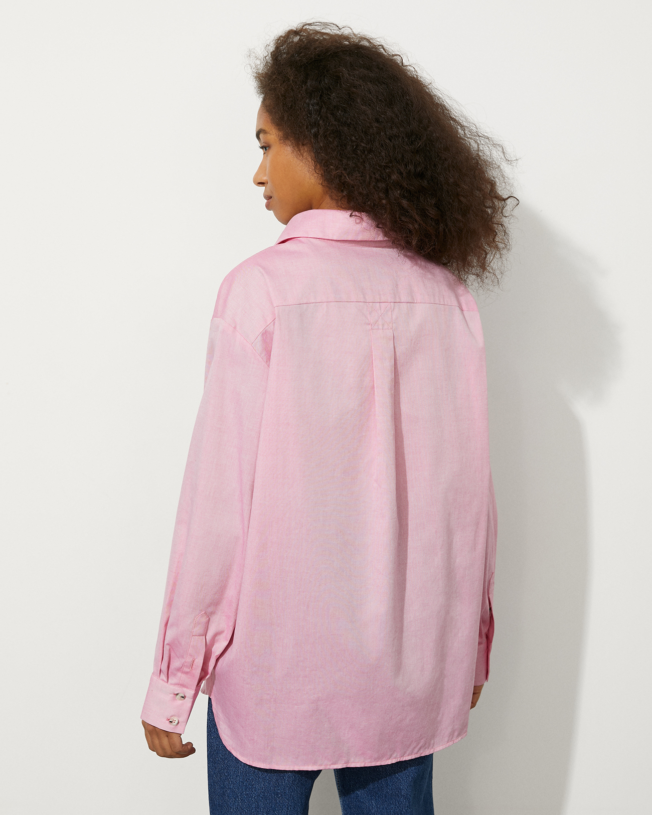 Рубашка оверсайз из хлопка розового цвета